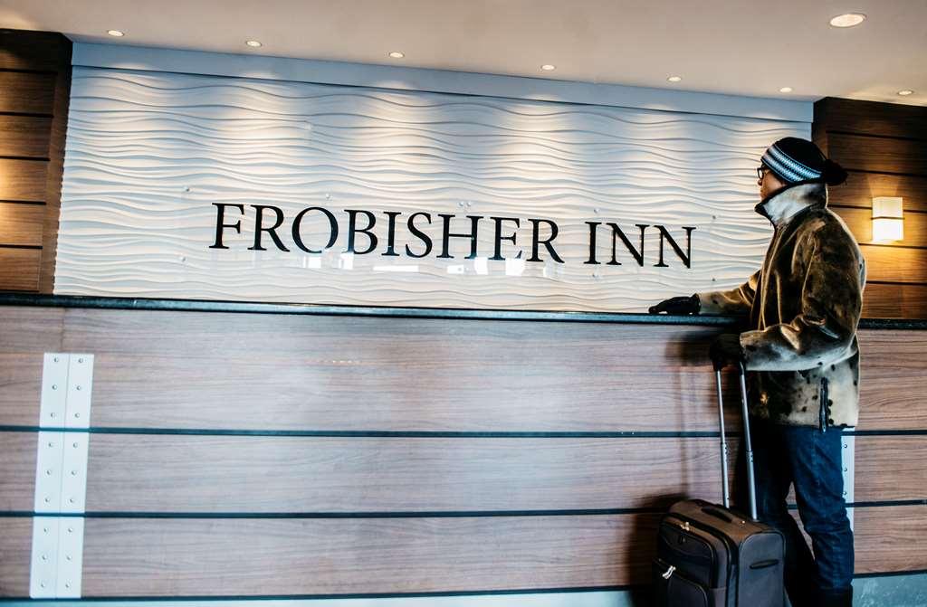 The Frobisher Inn Iqaluit Interiør billede